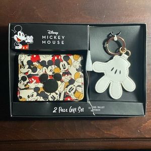 Mickey Mouse Wallet and Keychain